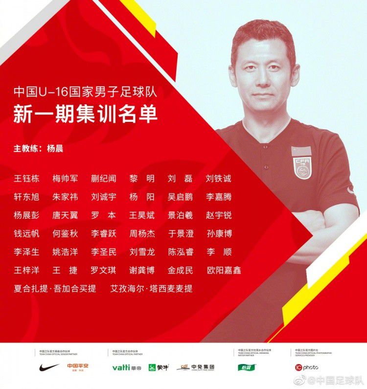 马岚这才认出是萧老太太，撇撇嘴道：哟，我当是谁买辆破车就在我家门口一个劲的按喇叭，原来是你个老不死的